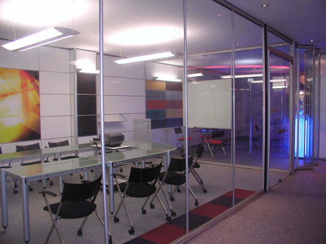 High wall glass case
