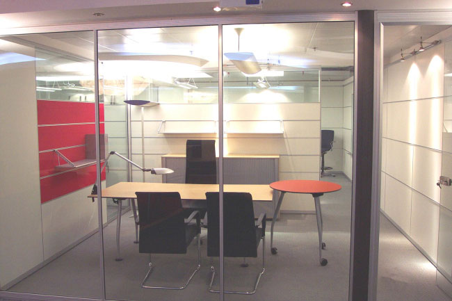 High wall glass case
